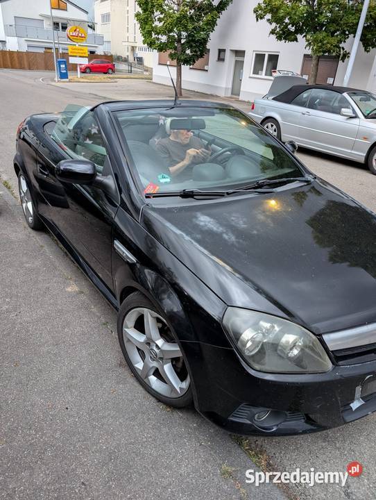 Opel Tigra II 14 nieuszkodzony Łosiów sprzedam
