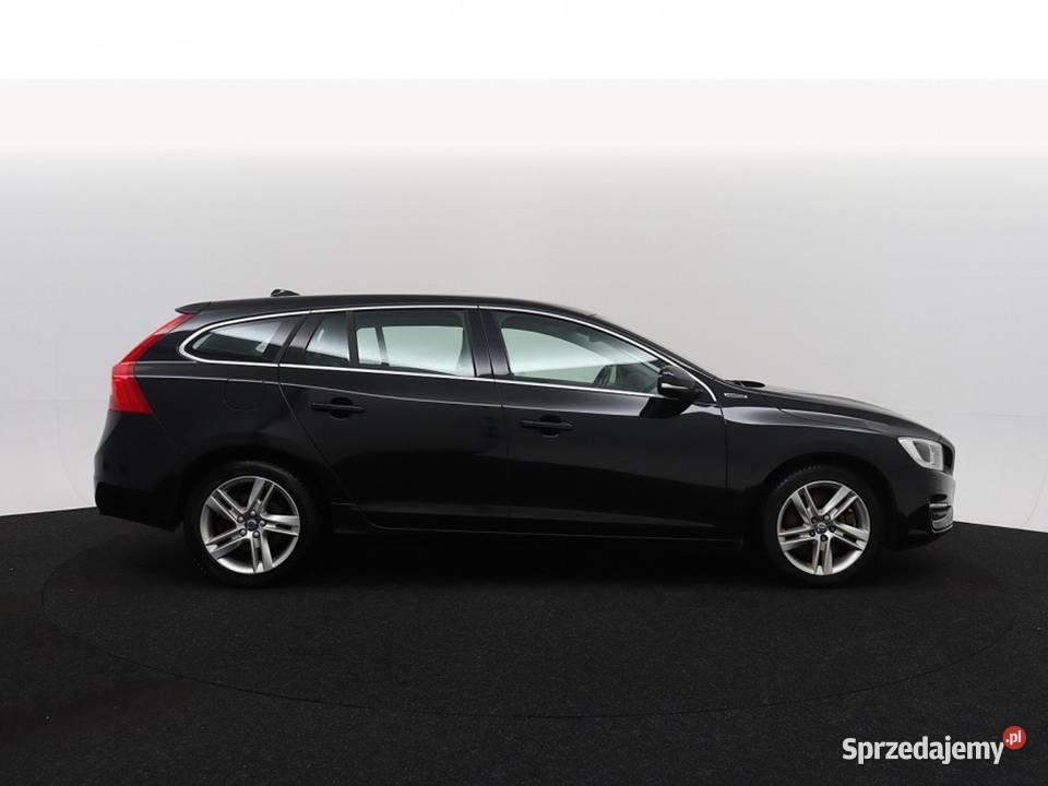 Volvo V60 24 RDesign Napęd 4x4 Hybrydowy radio Wojkowice