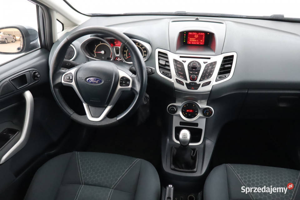 Ford Fiesta 14 elektryczne szyby Zabrze sprzedam