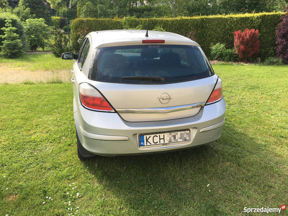 Opel Astra H 17 CDTi alufelgi 5drzwi Rok produkcji 2005 Babice