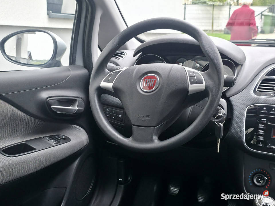Fiat Punto Evo 14 Benzyna Serwisowany Gwarancja światła przeciwmgielne świętokrzyskie Piekoszów sprzedam