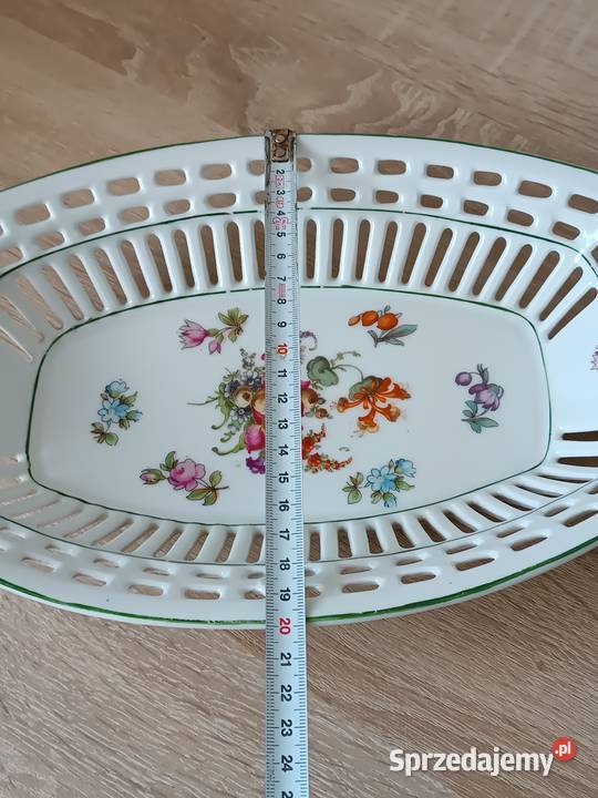 Ażurowy porcelanowy duży koszyczek Gorlice