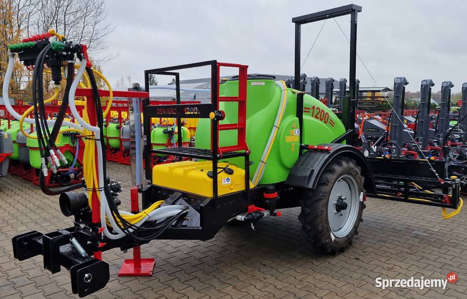 Opryskiwacz na kołach 1200 litrów Nowy Zaczepiane Kościerzyna