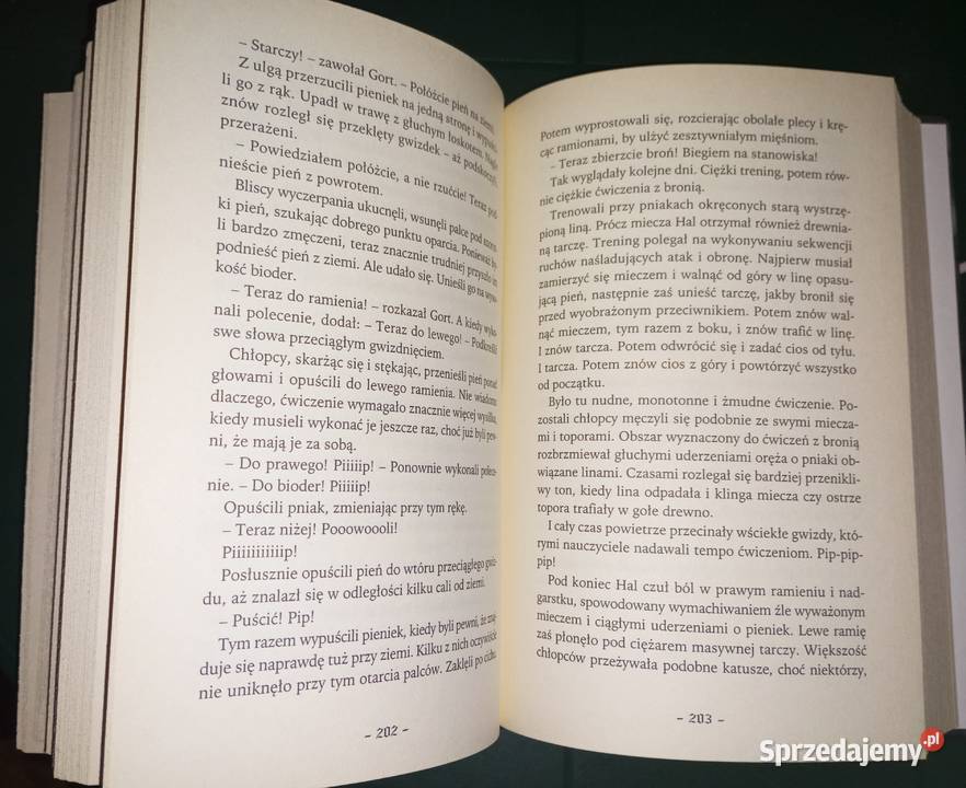 John Flanagan autor serii Zwiadowcy Drużyna Książki dla dzieci Rzeszów sprzedam