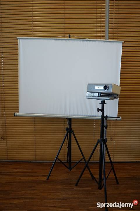 krzesła krzesło słupki sznur Szatnia mobilna Katowice usługi