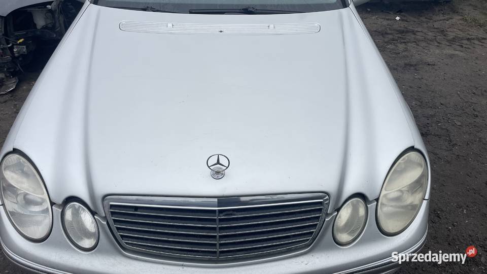 MercedesBenz E W211 Kombi kolor C744 NA CZĘŚCI osobowe Piotrków Trybunalski