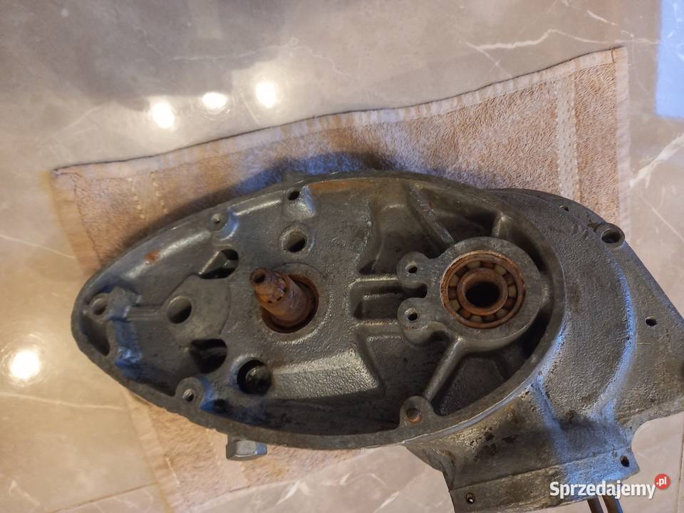 KARTERY SILNIKA WFM WSK 125 sprzedam