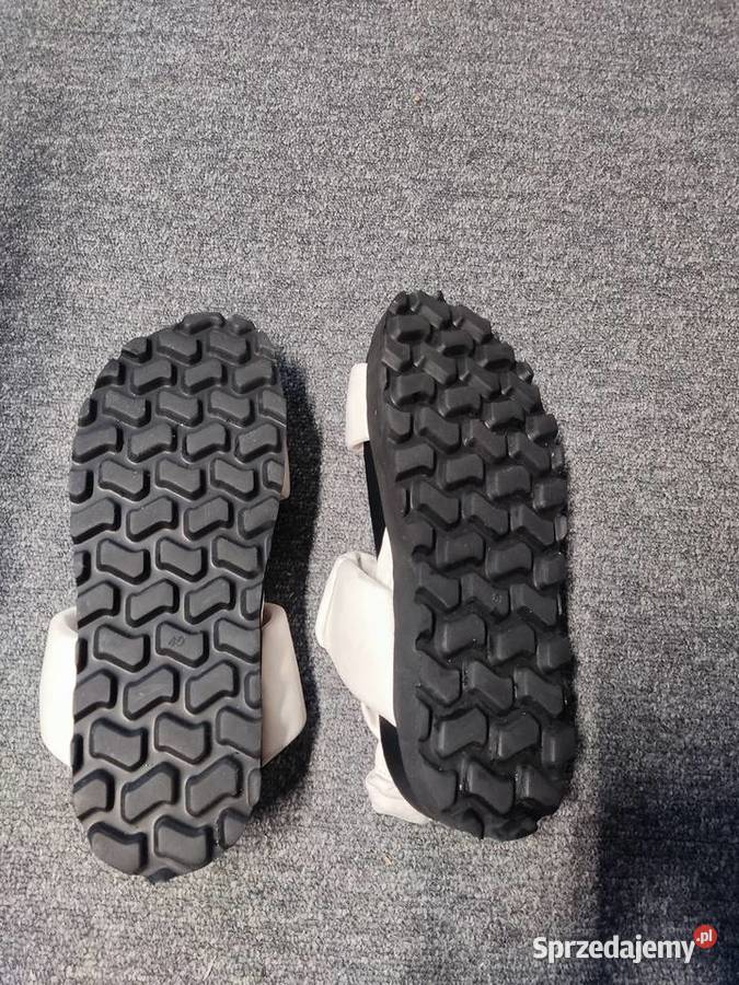 CARINII Sandały skóra Włoszczowa