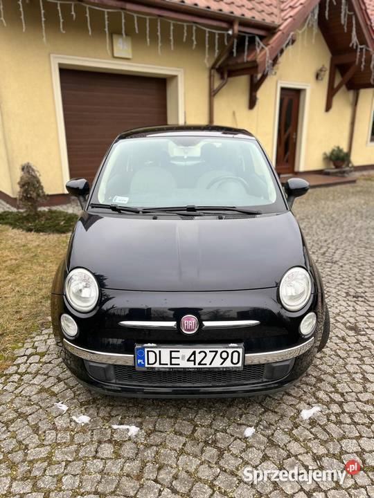 Fiat 500 2010 rocznik 174000 sprzedam