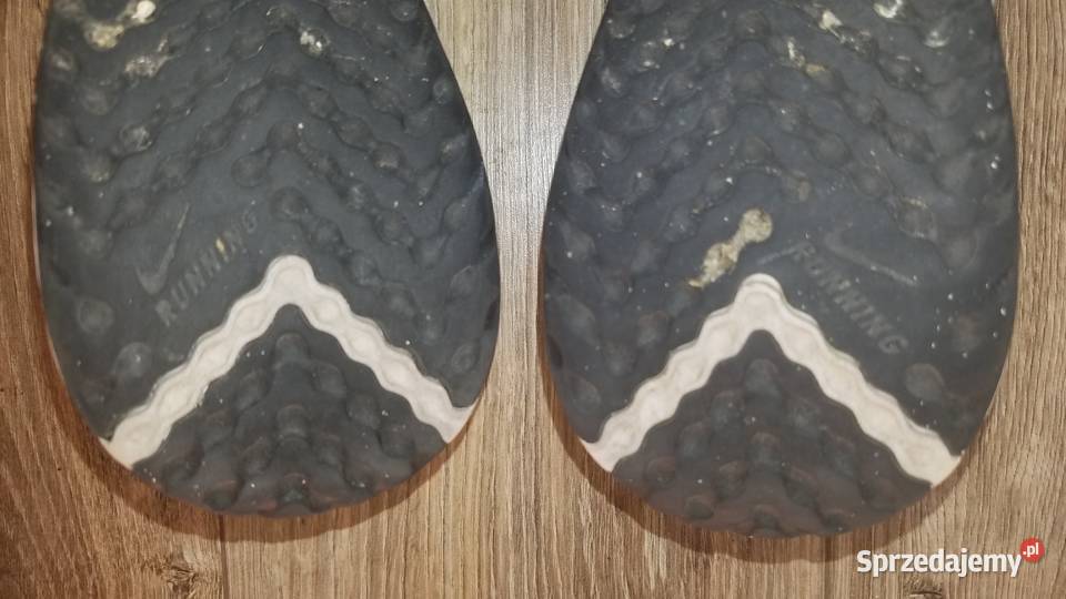Buty NIKE Revolution 5 EUR41 265 biegowe obuwie Białystok