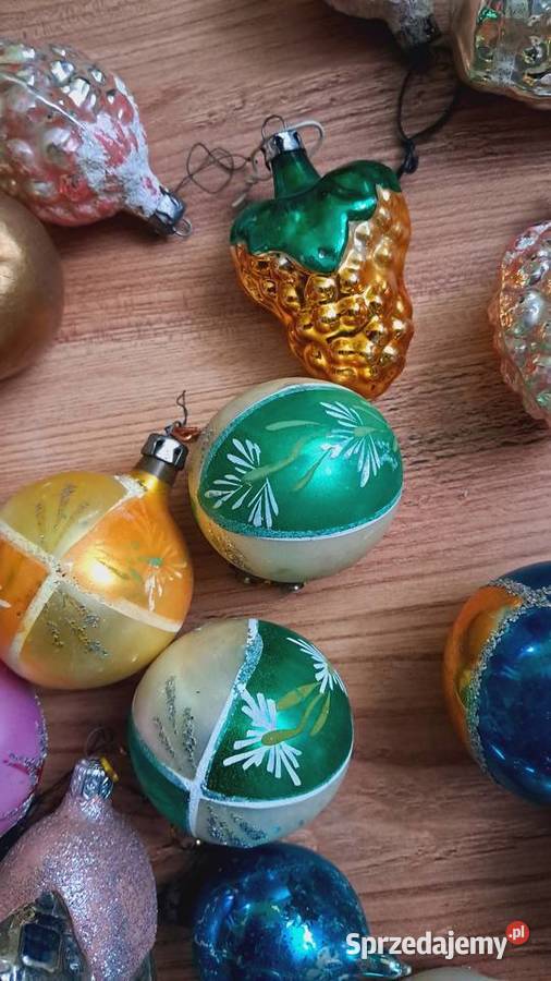 Zestaw starych bombek choinkowych PRL