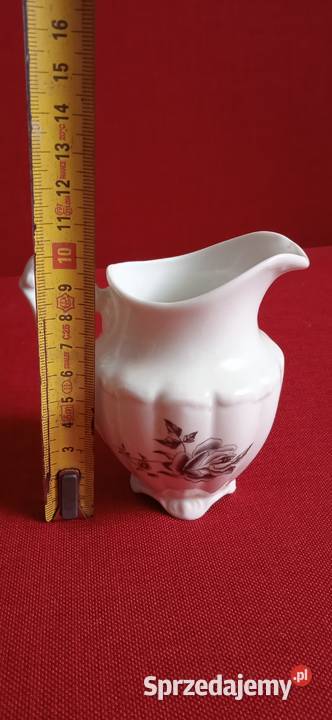 Sosjerka sygnatura KW seria Czarna Róża Porcelana i szkło Świdnica