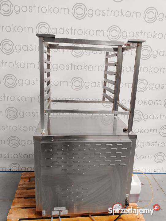 Piec konwekcyjnoparowy Grafen 220559 z podstawą Wrocław