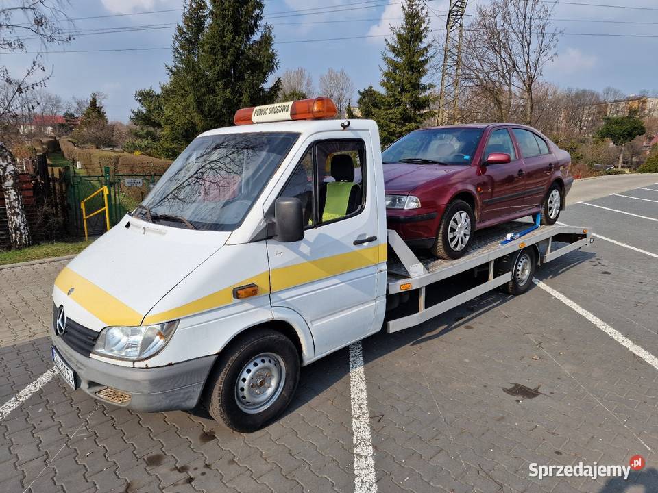 Mercedes sprinter 22 laweta alu najazd 52m śląskie Chorzów
