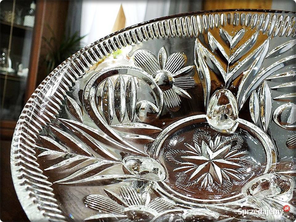 Patera Misa kryształowa na 3 ślimaczych nogach z Żary sprzedam