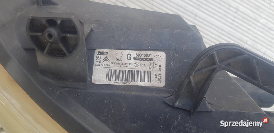 Berlingo Partner 2008 lampa lewa przód przednua świętokrzyskie Morawica sprzedam