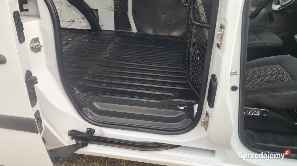 Renault Kangoo long z 2010 r sprowadzony z Odrzywół