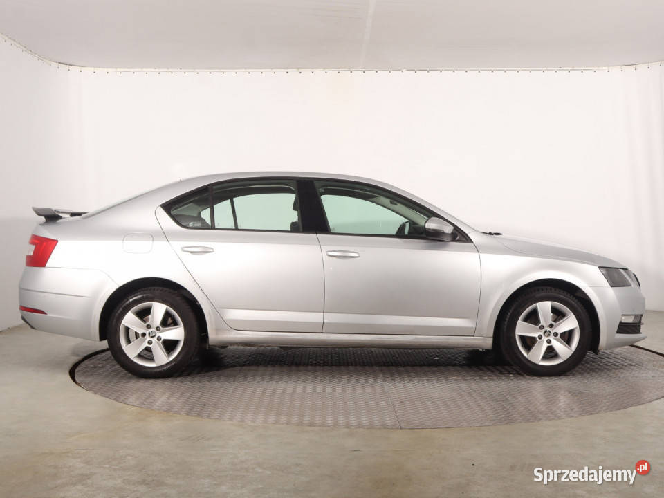 Skoda Octavia 15 TSI Katowice