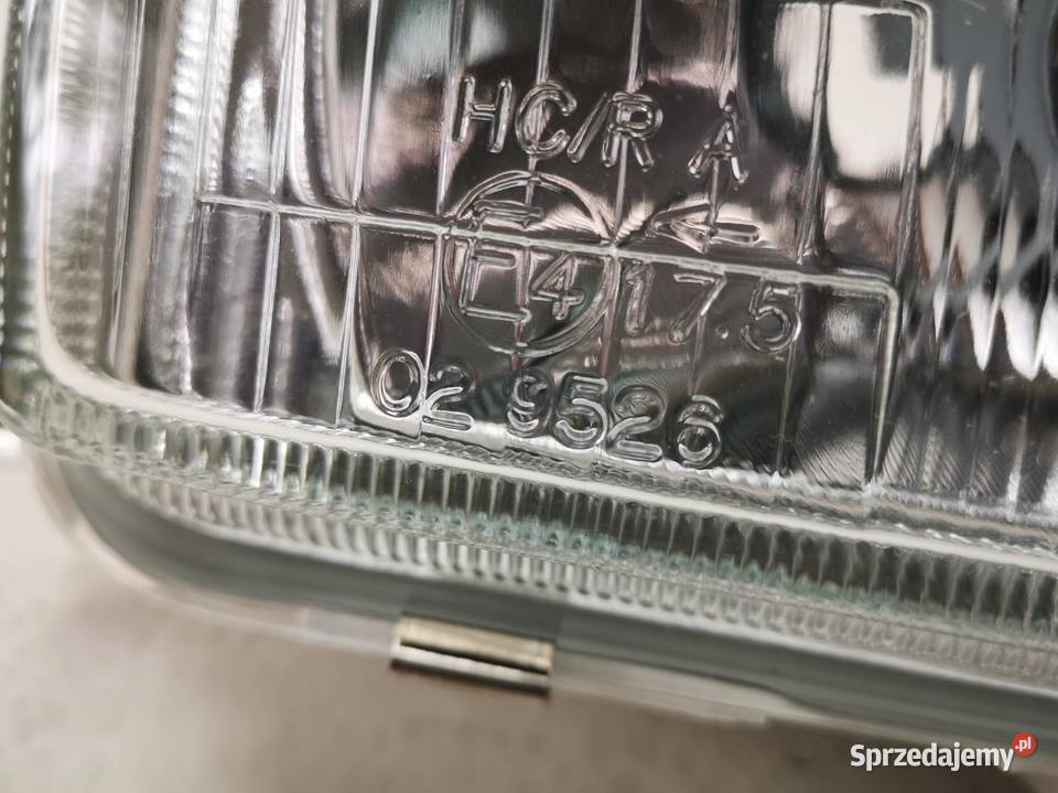 LAMPA PRAWY PRZÓD VW POLO III 19941999 NOWA