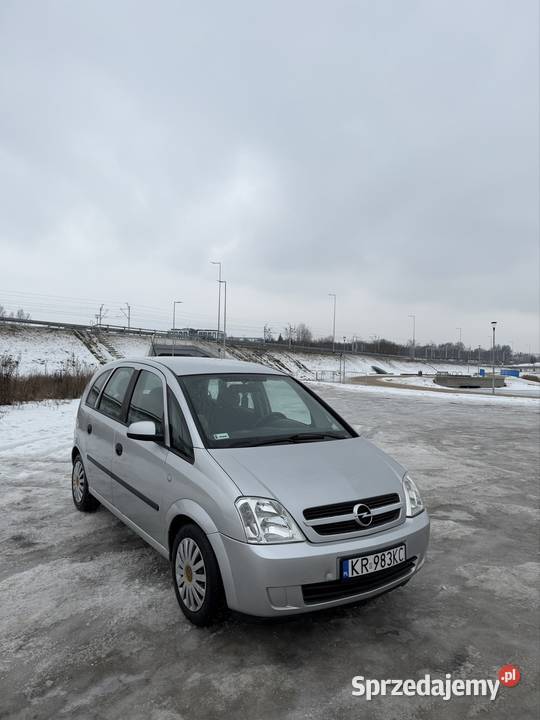 Opel Meriva 17 cdti 118000km Radom