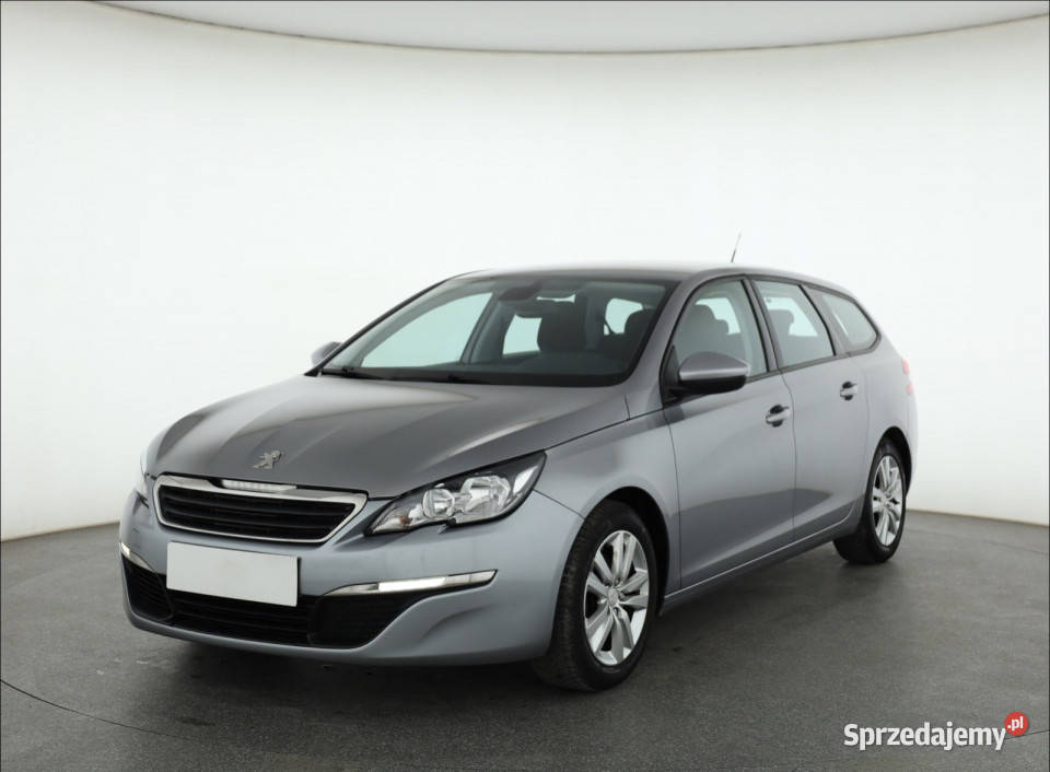 Peugeot 308 12 eTHP radio