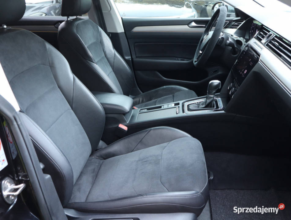 VW Arteon 20 TSI Piaseczno