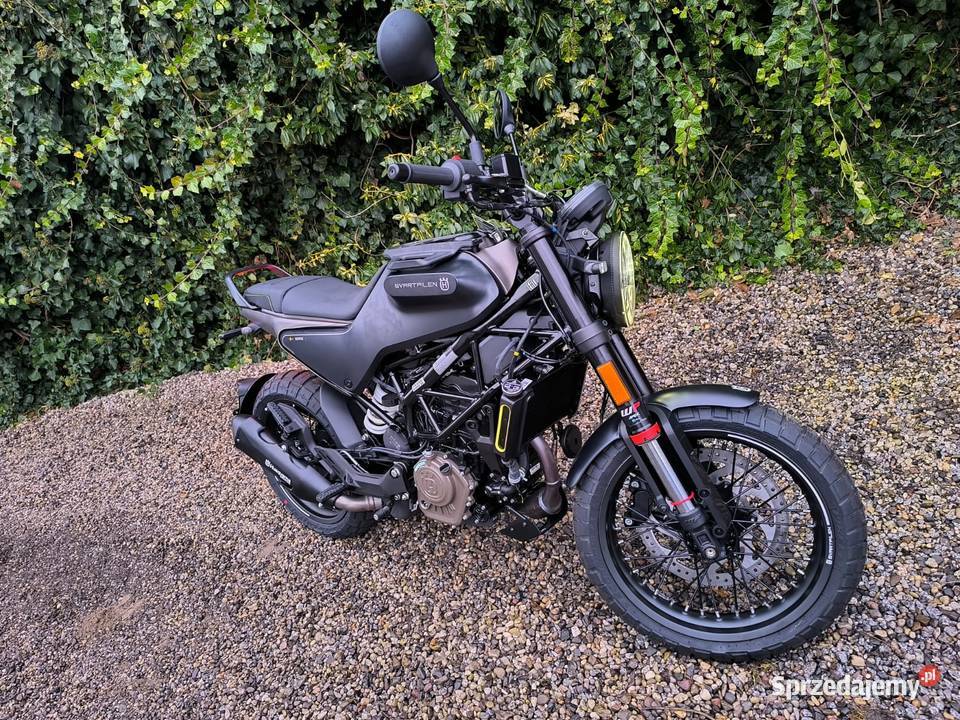 husqvarna svartpilen 125 NOWA 2023 Książ Wielkopolski