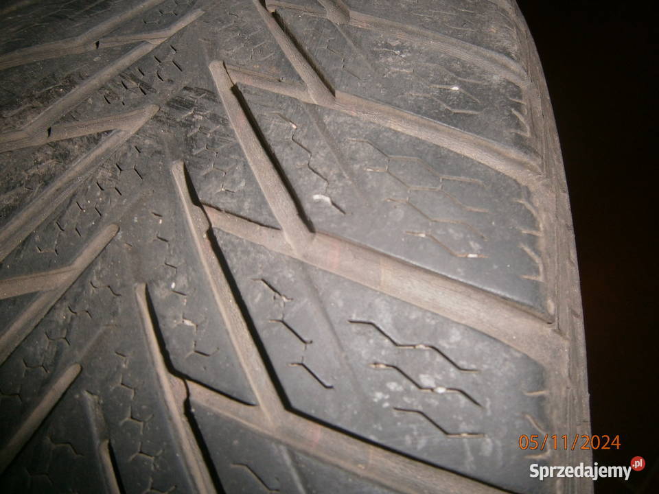 TOYOTA Yaris II części łódzkie Poddębice