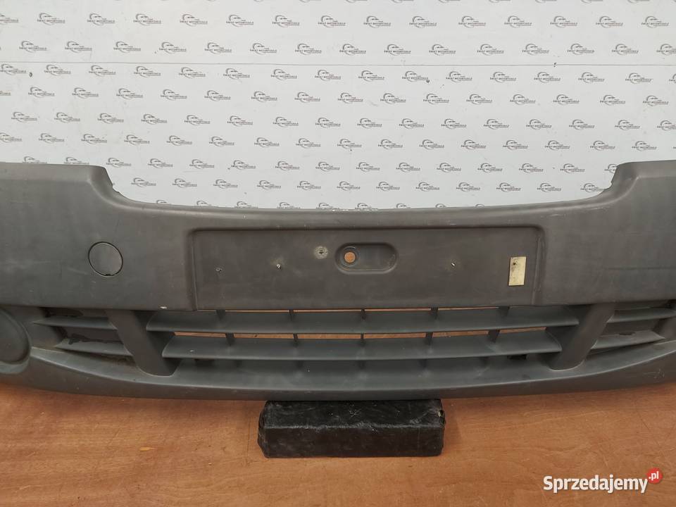RENAULT TRAFIC II zderzak przód 620100101R sprzedam