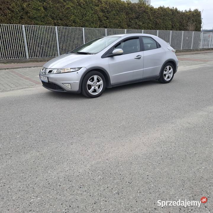 Honda Civic 2010 lift Motoryzacja Mielec sprzedam