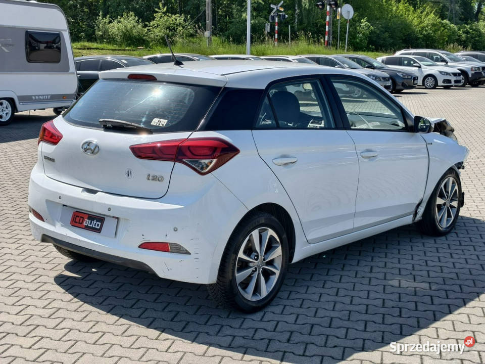 Hyundai i20 12 benzyna edition1 parktroniki Hyundai małopolskie