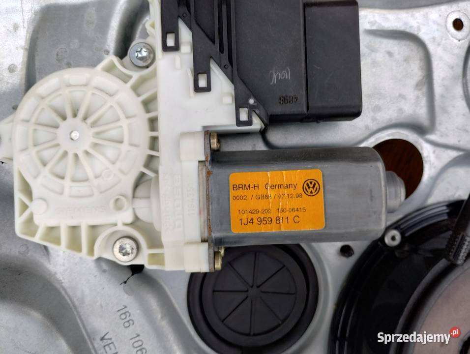 VW Bora mechanizm podnoszenia szyby lewy tył osobowe łódzkie Ciężkowiczki