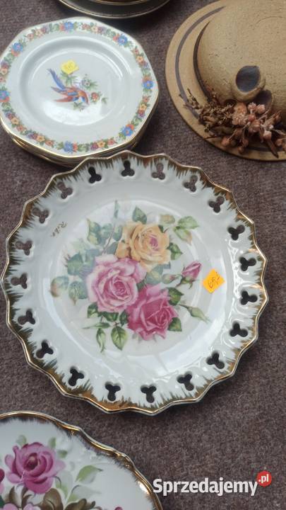 Talerz z owocami Ananas Jabłko śliwki
Można i Gdańsk