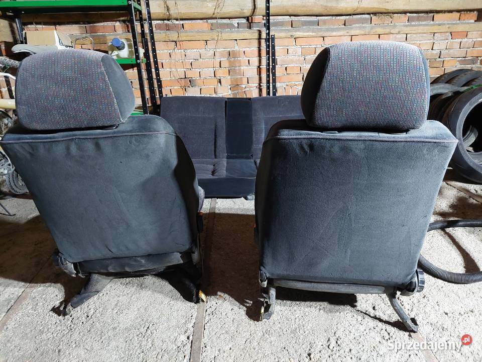 Komplet Foteli VW Golf 3 III Fotele MK3 Bobrzany