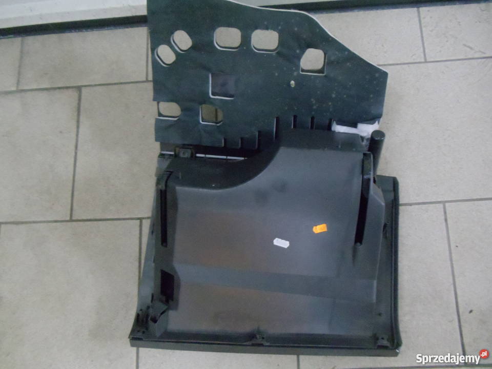 Opel Vectra C Sedan Schowek pasażera Kompletny Prószków