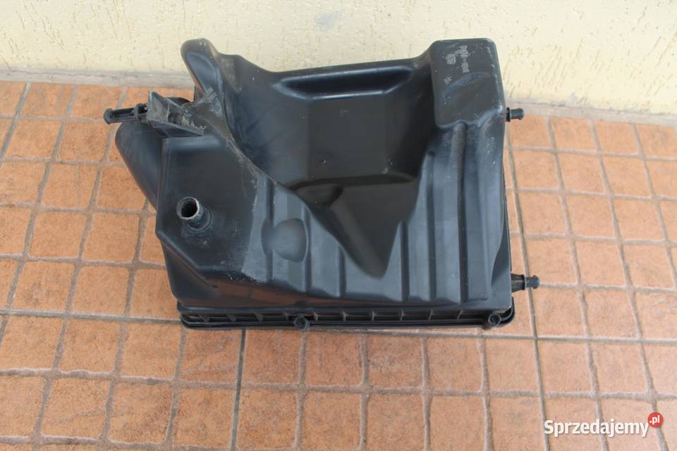 OBUDOWA FILTRA POWIETRZA OPEL ASTRA H 17 CDTI sprzedam