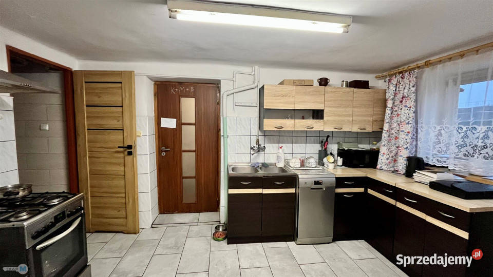 Dom 1445m2 Suchedniów Nieruchomości