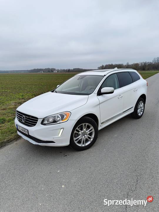 Volvo xc60 LPG 270000km Wygoda sprzedam