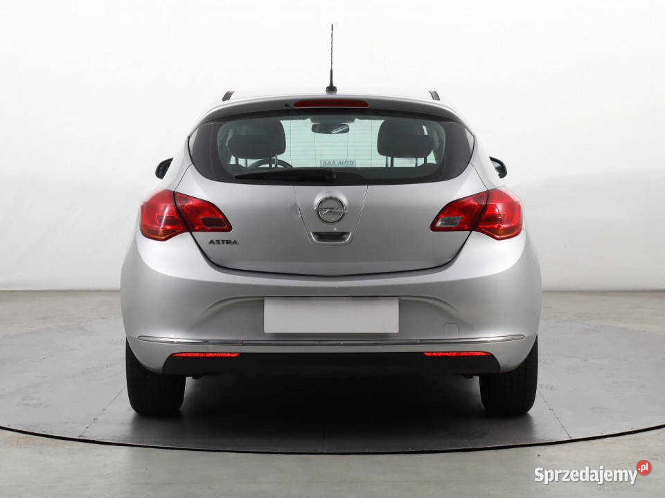 Opel Astra 16 16V ASR (kontrola trakcji)