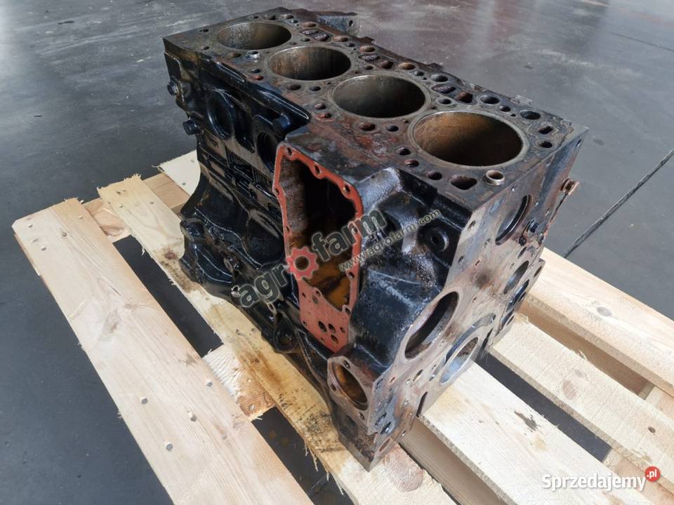 Blok silnika Holland T5060 TL90A T4050 Silnik i osprzęt dolnośląskie Byków