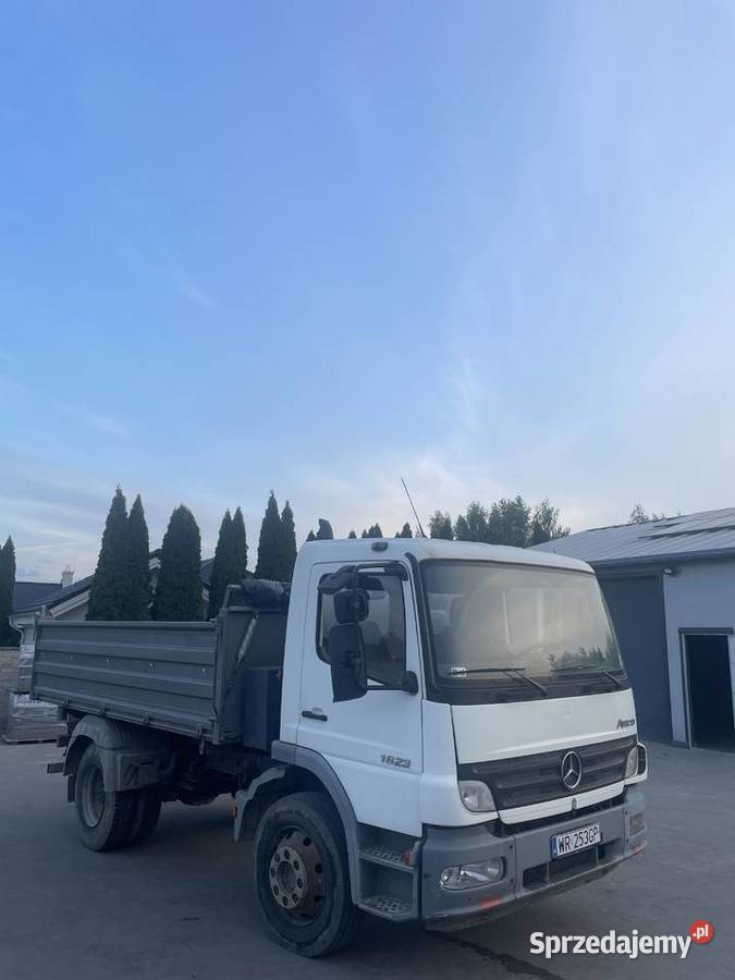 Mercedes Atego 3stronna wywrotka zarejestrowany mazowieckie Radom