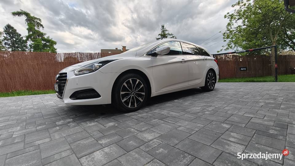 prywatna Hyundai i40 Rok produkcji 2018 Częstochowa