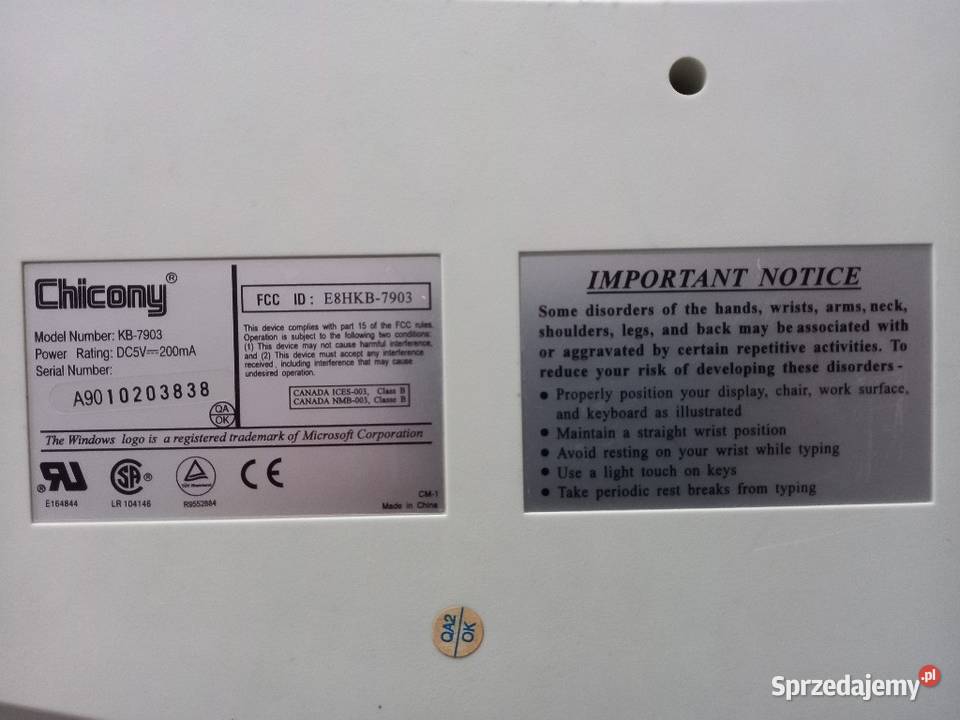 Retro klawiatura z wtyczką DIN Pozostałe Tomaszów Lubelski