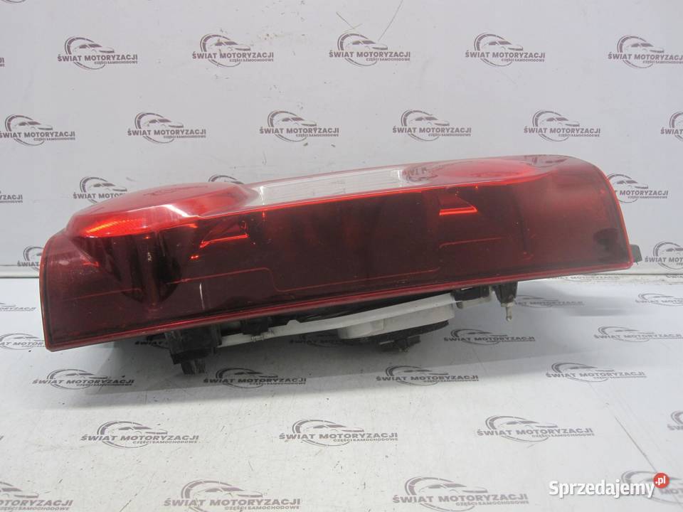 PEUGEOT PARTNER II 14r lampa prawy tył