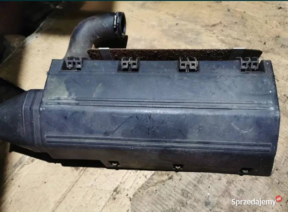 Obudowa filtra powietrza BMW E36 318 tds osobowe Żory