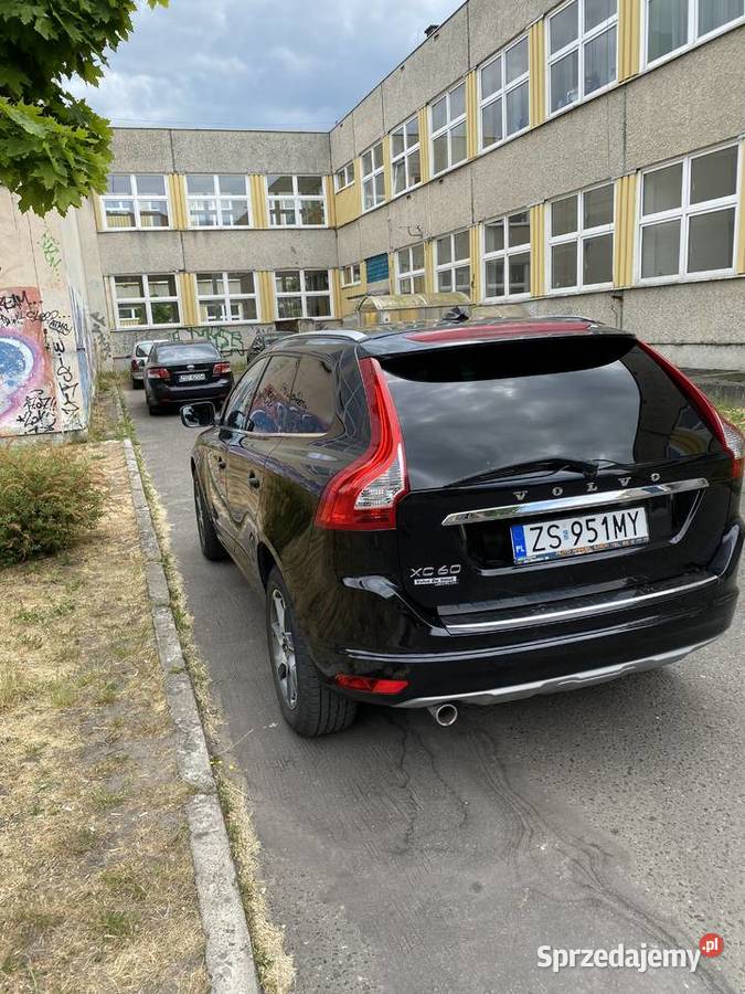 Volvo XC60 Ocean Race 20 diesel automat 2000cm3