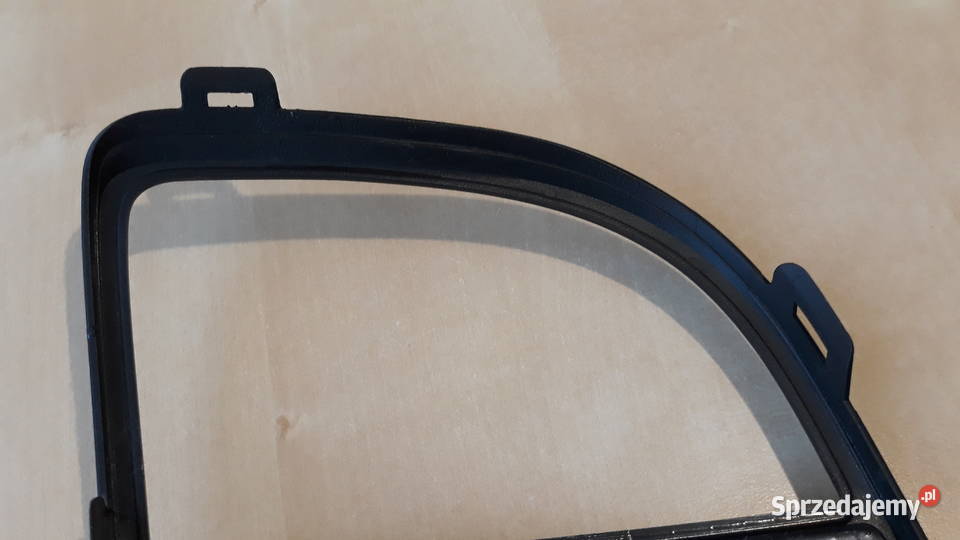 VW Golf MK6 GTI Kratka przedniego zderzaka Zderzaki Bukownica