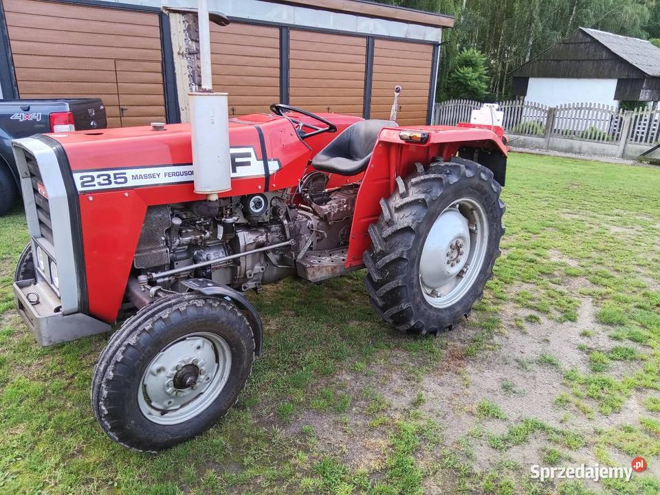 Massey Ferguson 235 Staszów