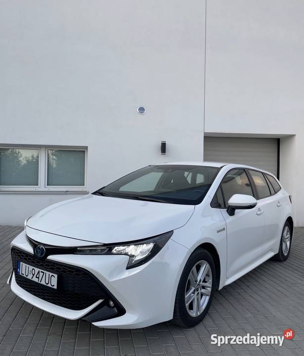 Toyota Corolla 18 HYBRID BUSINESS 63500 BRU Corolla Lublin