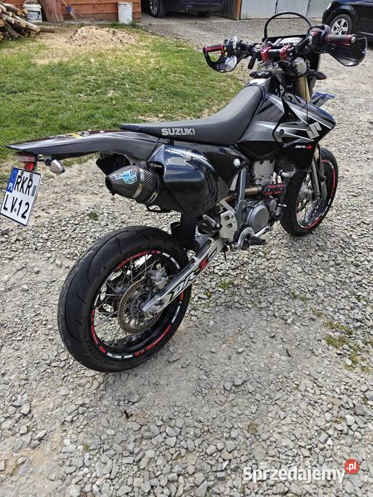 Suzuki DRZ 400SM DRZ400SM supermoto A2 LeoVince